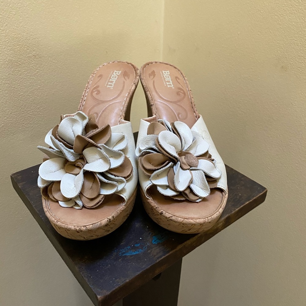 Unique Born wedges, size 11